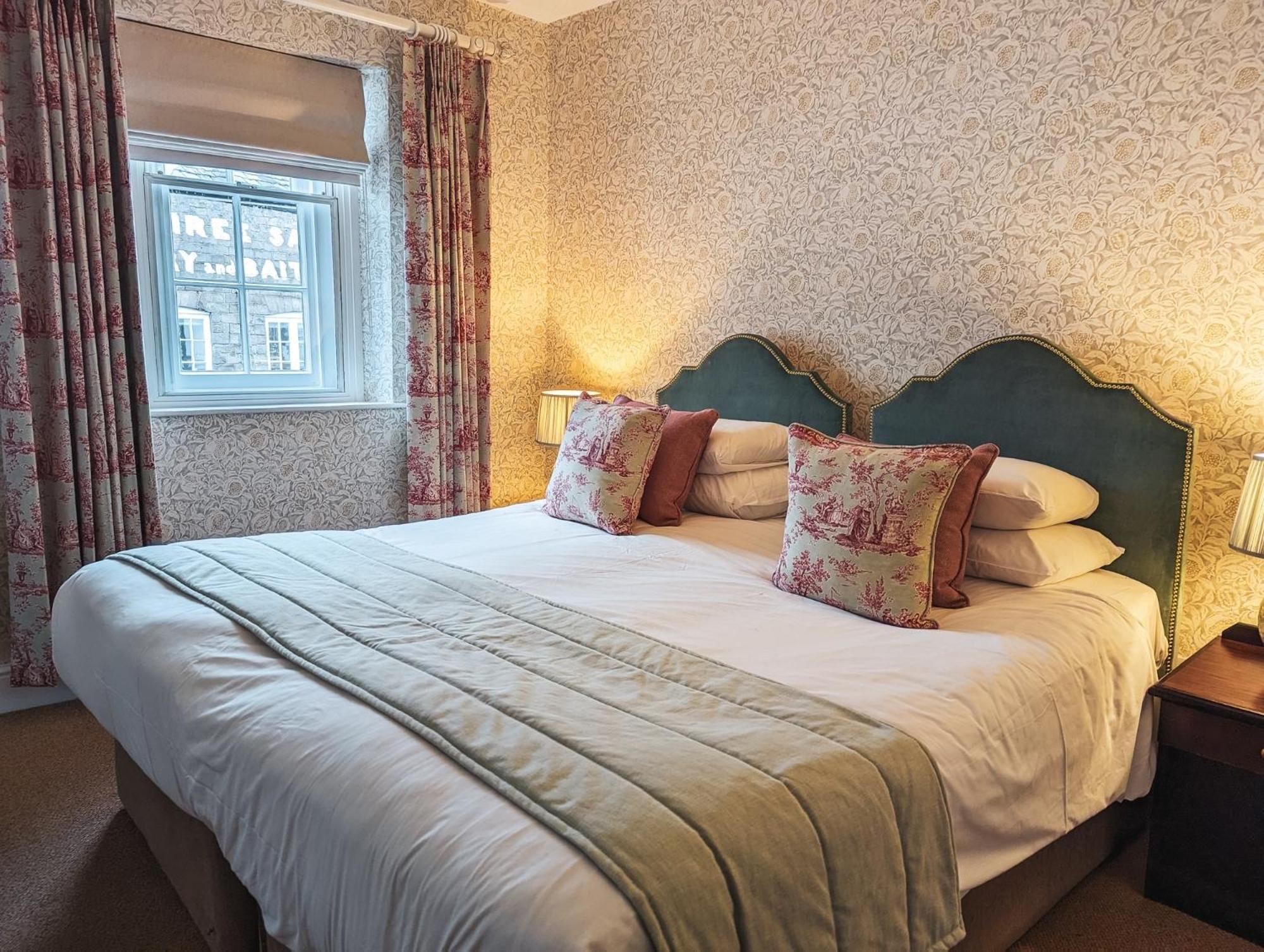 Three Salmons Hotel Usk Eksteriør billede