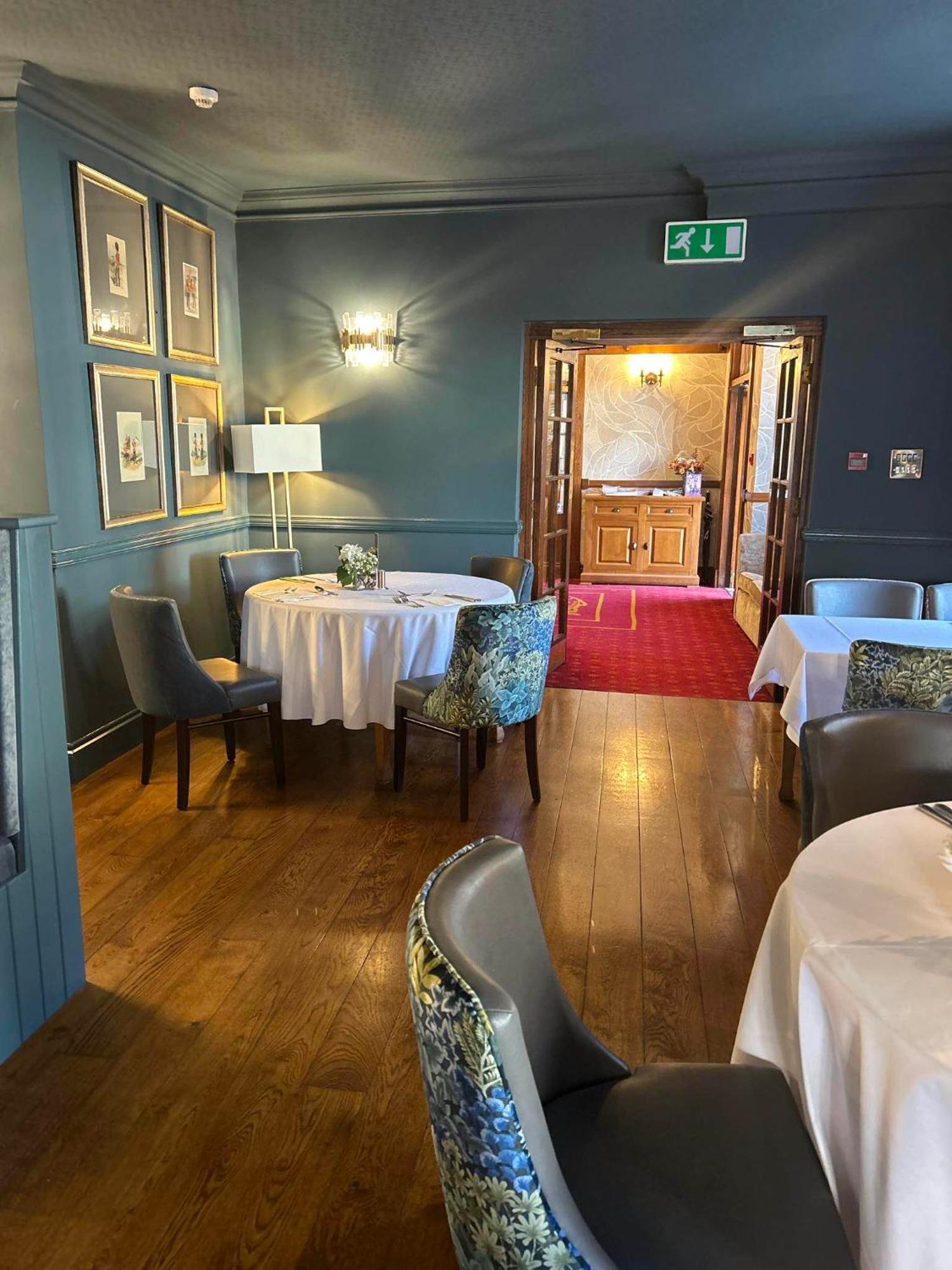 Three Salmons Hotel Usk Eksteriør billede