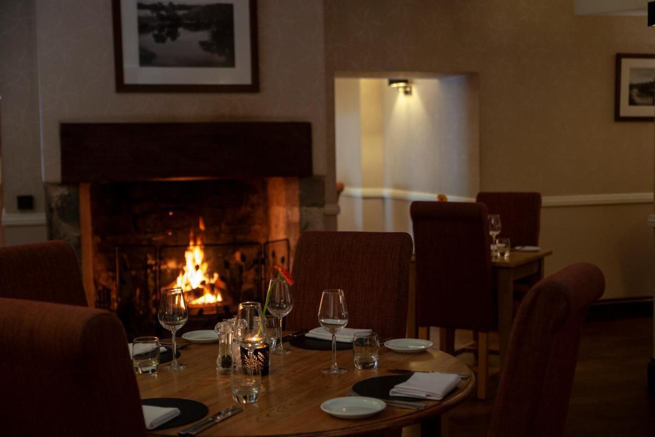 Three Salmons Hotel Usk Eksteriør billede